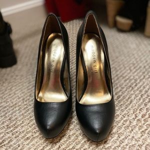 {Madden Girl}EUC•Stiletto Pumps